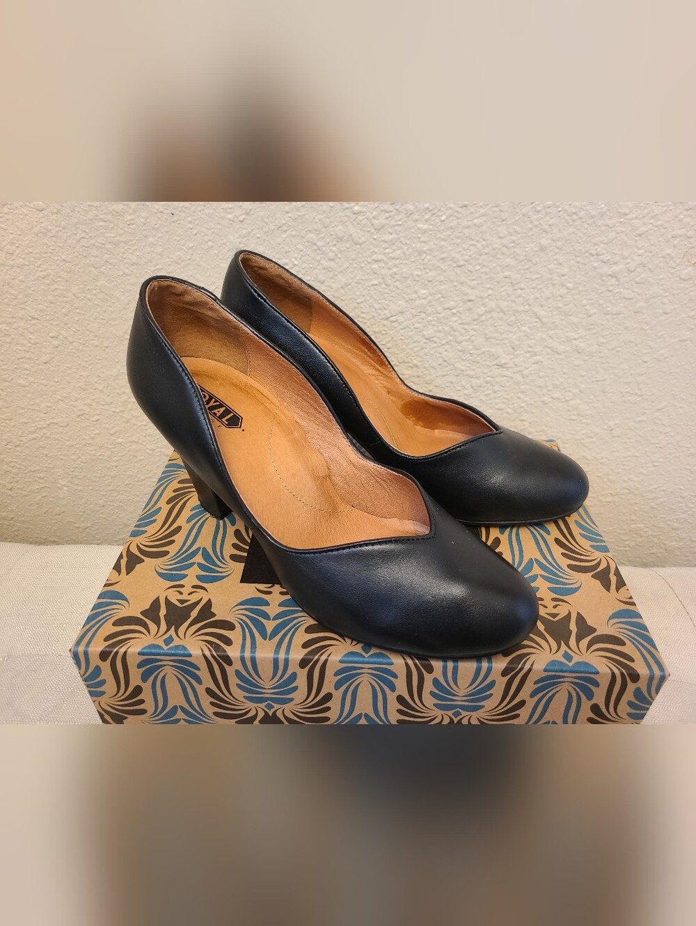 American Duchess Royal Vintage Marilyn Black Retro Pump Shoes Size 9.5